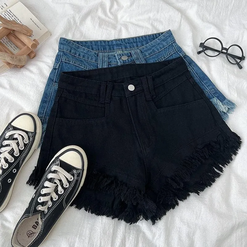 FRAYED HEM HIGH WASIT SHORTS