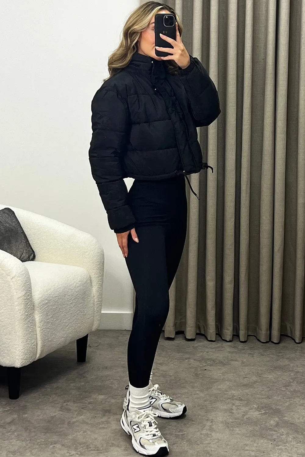 Reanne Black Zip Up Cropped Puffer Jacket